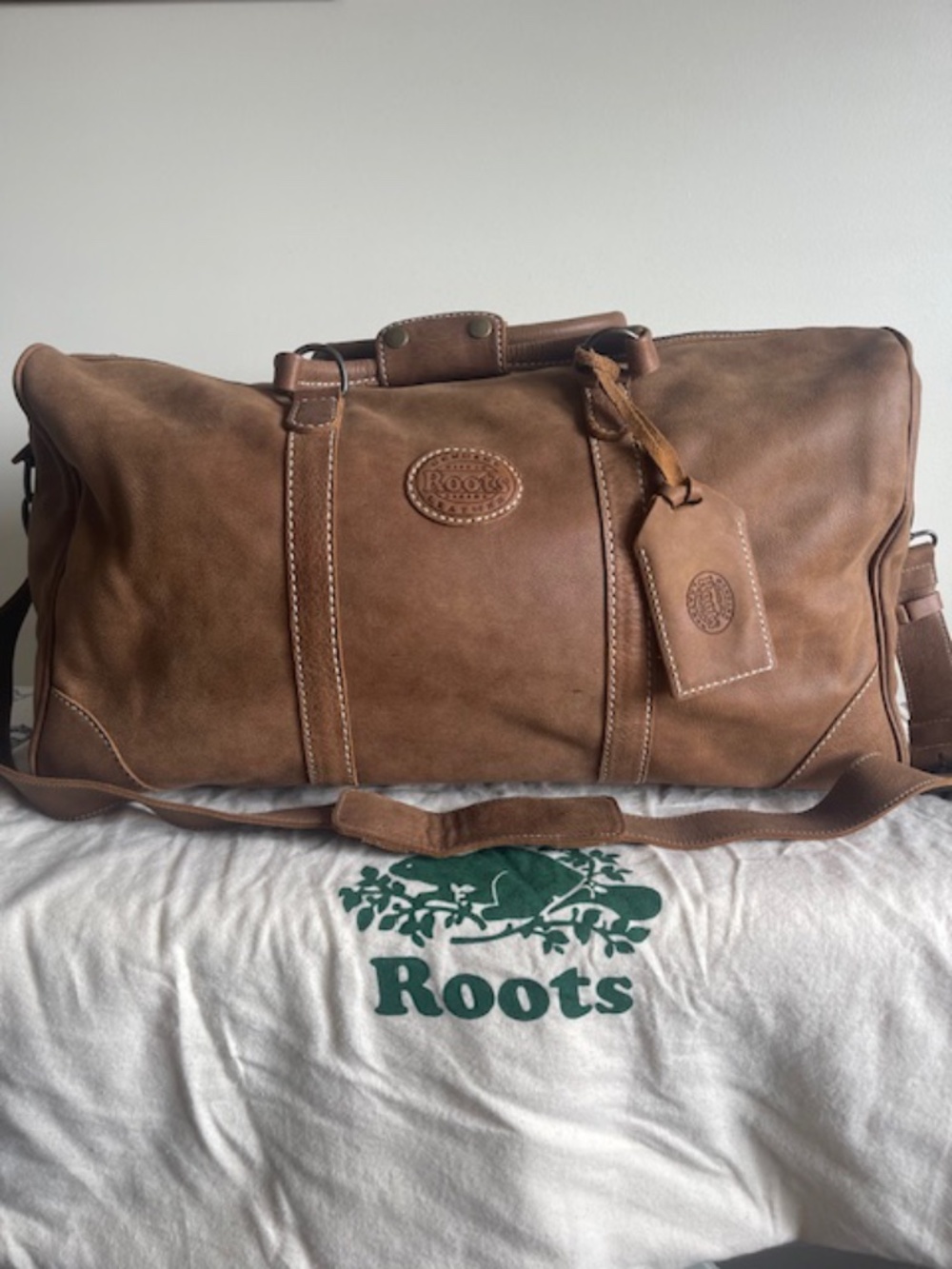 Roots large Banff bag tribe leather travel bag big size
